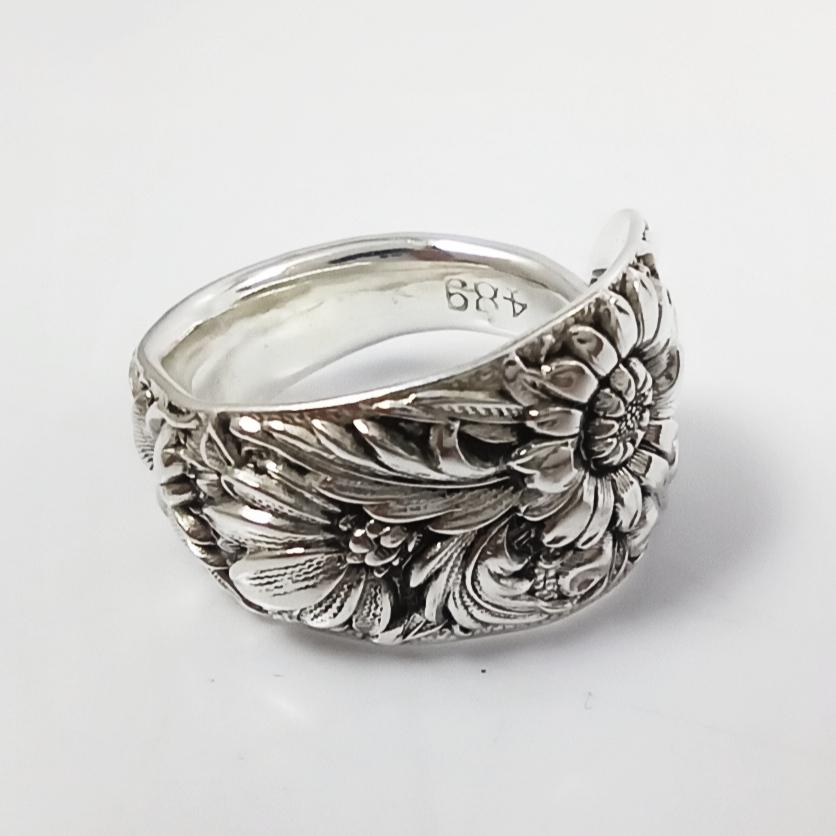 Charmtown Kirk Repousse Spoon Ring