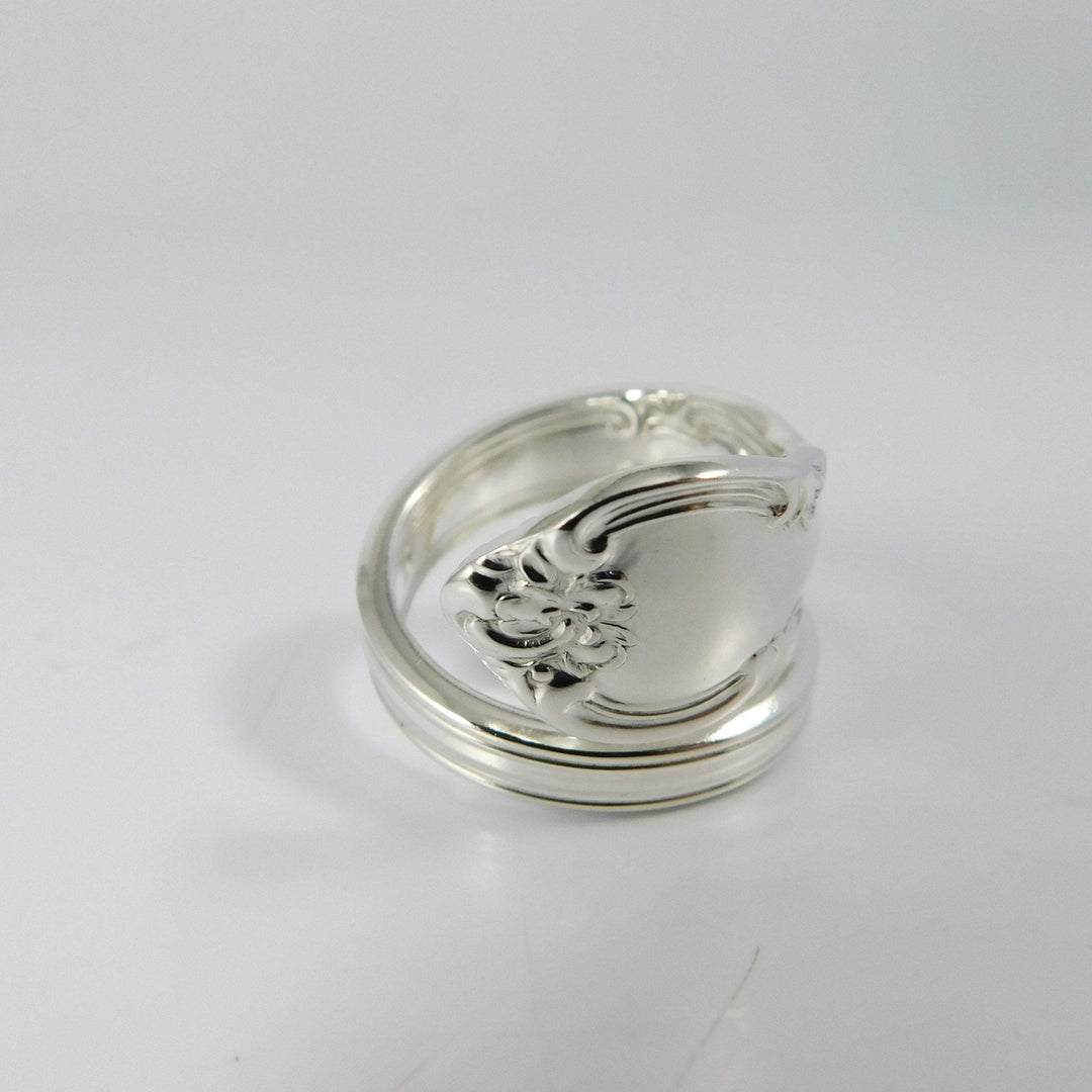 Bowknot Spiral Twist Sterling Silver Spoon Ring