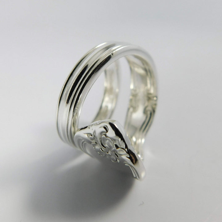 Bowknot Spiral Twist Sterling Silver Spoon Ring