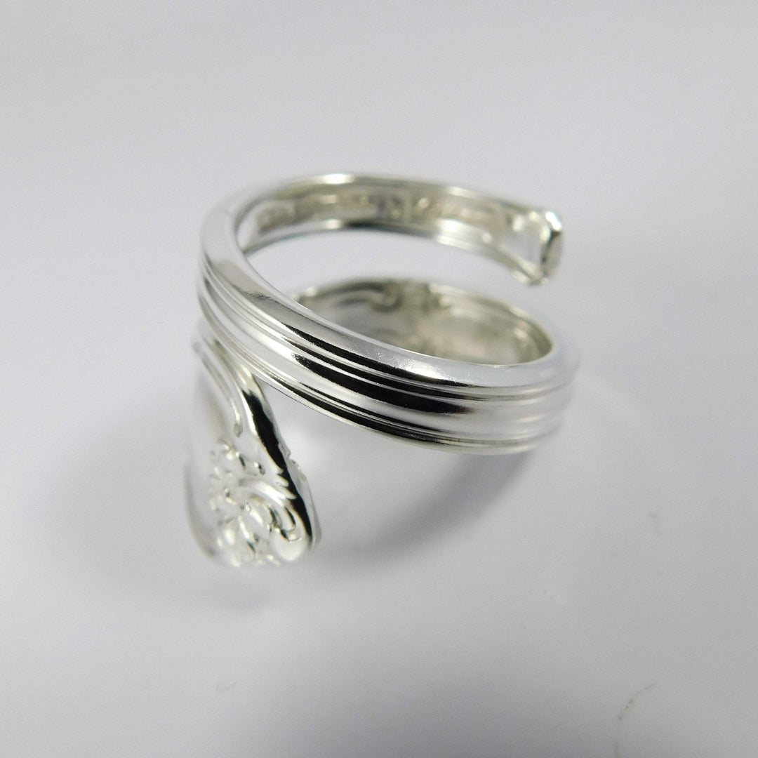 Bowknot Spiral Twist Sterling Silver Spoon Ring