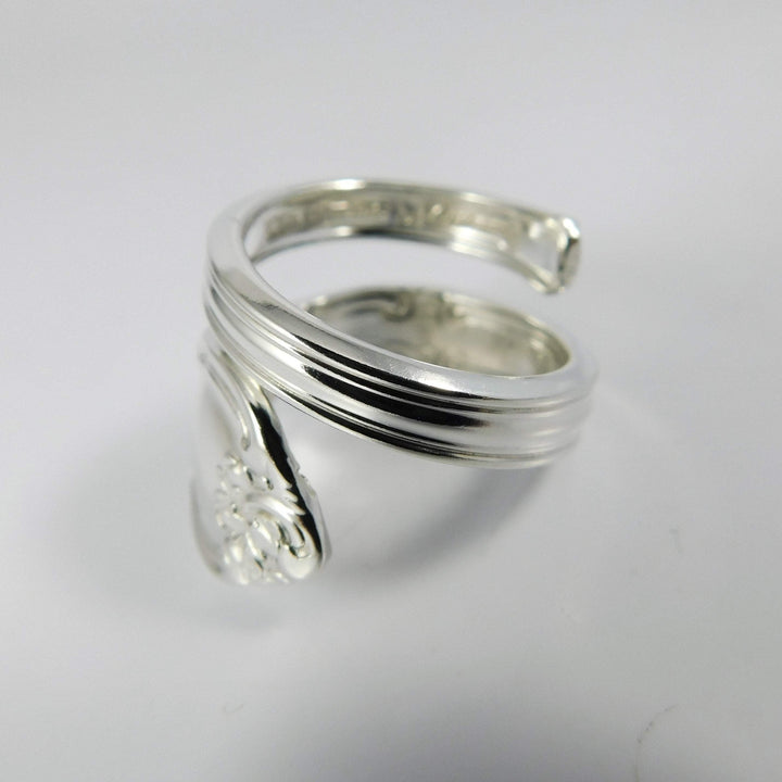 Bowknot Spiral Twist Sterling Silver Spoon Ring