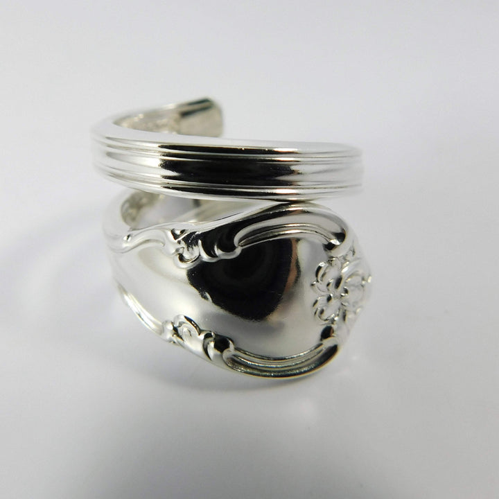 Bowknot Spiral Twist Sterling Silver Spoon Ring