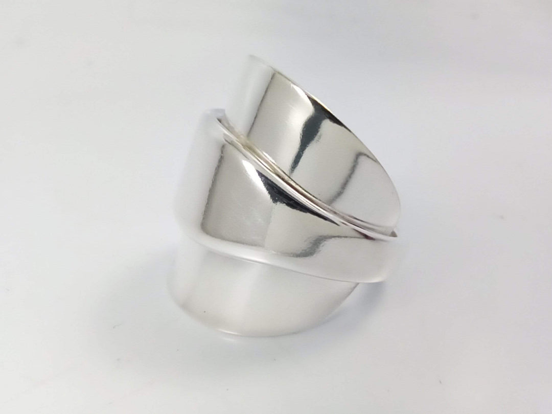 Sleek Elegance Silver Whole Spoon Ring