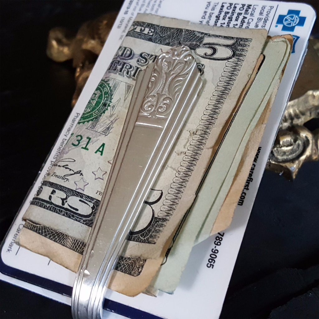 Rolling Surf Silver Fork Money Clip