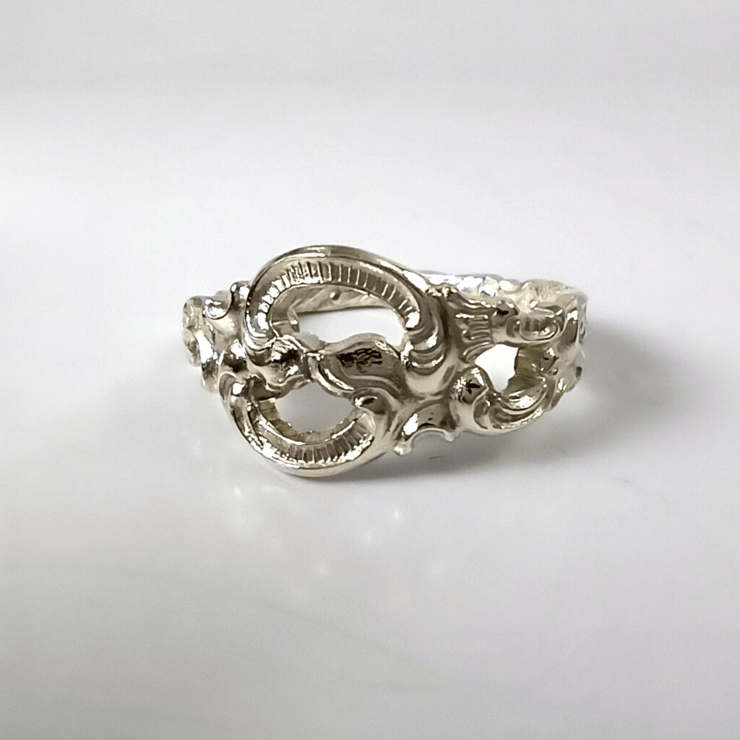 Norway Lace Band-Shape Spoon Ring