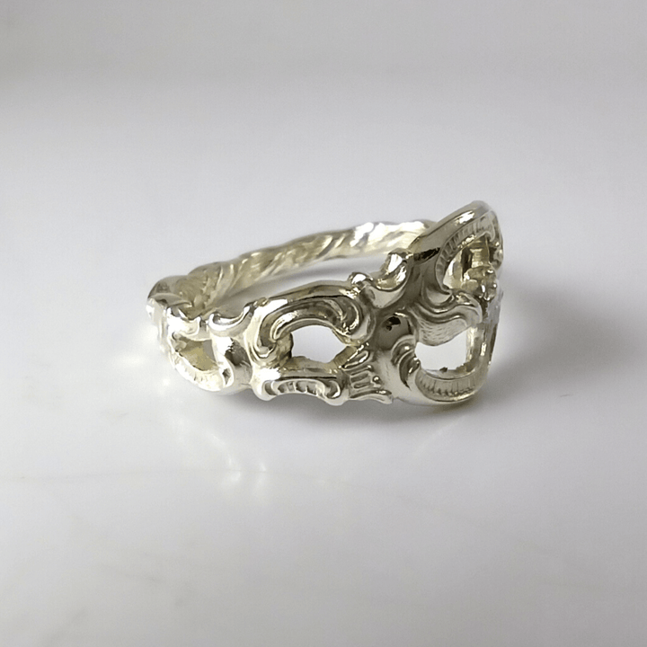 Norway Lace Band-Shape Spoon Ring