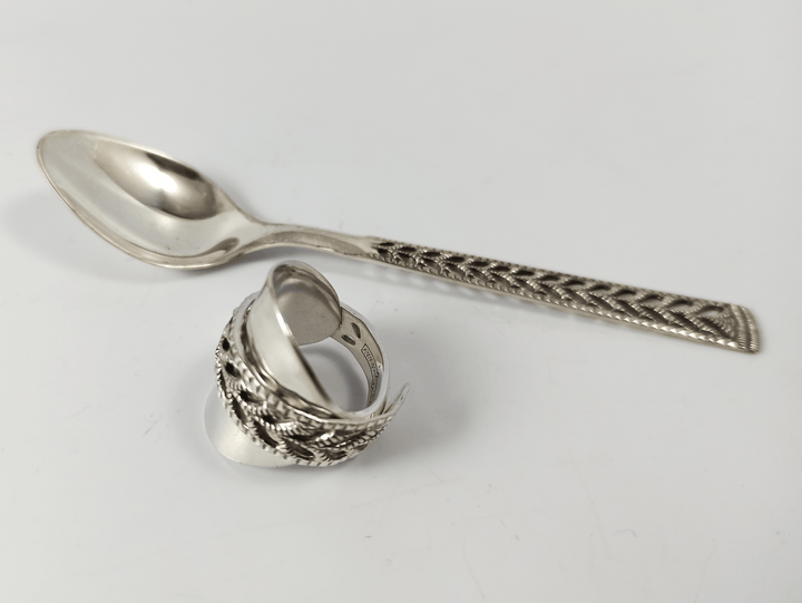 Norway Branch Whole Spoon Ring